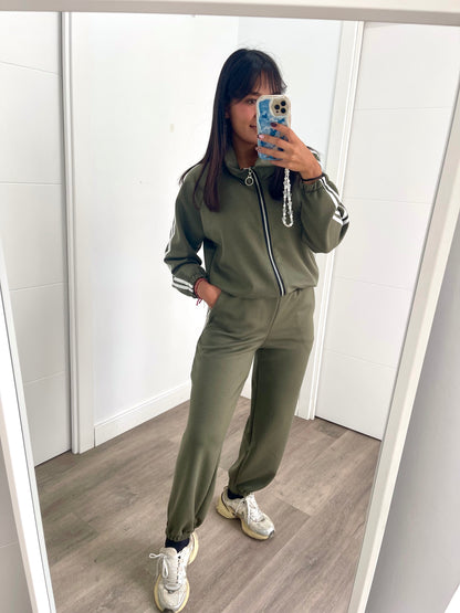 Chándal Adis Verde