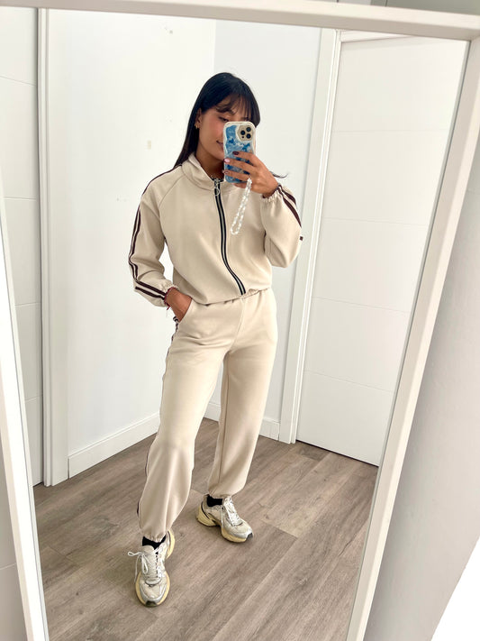 Chándal Adis Beige